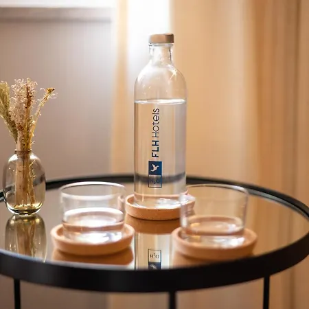 Hotel Ferraria Xvi Flh