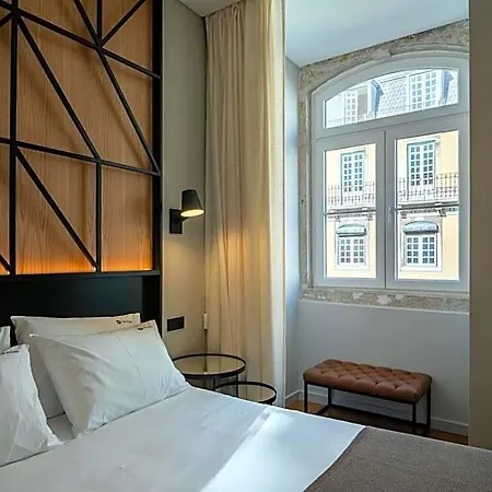 Hotel Ferraria Xvi Flh 4*