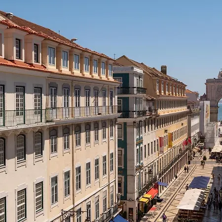 Otel Ferraria Xvi Flh 4*
